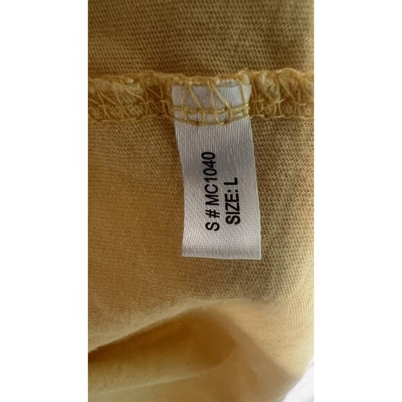 Takeout Order Size Large Putting On A Happy Face Orange Halloween T-Shirt - Picture 3 of 5